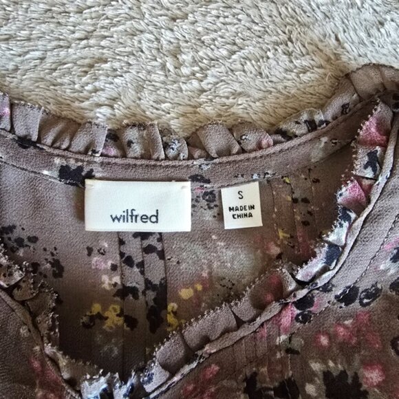 Aritzia Wilfred Lourdes Floral Blouse size small - Picture 13 of 13